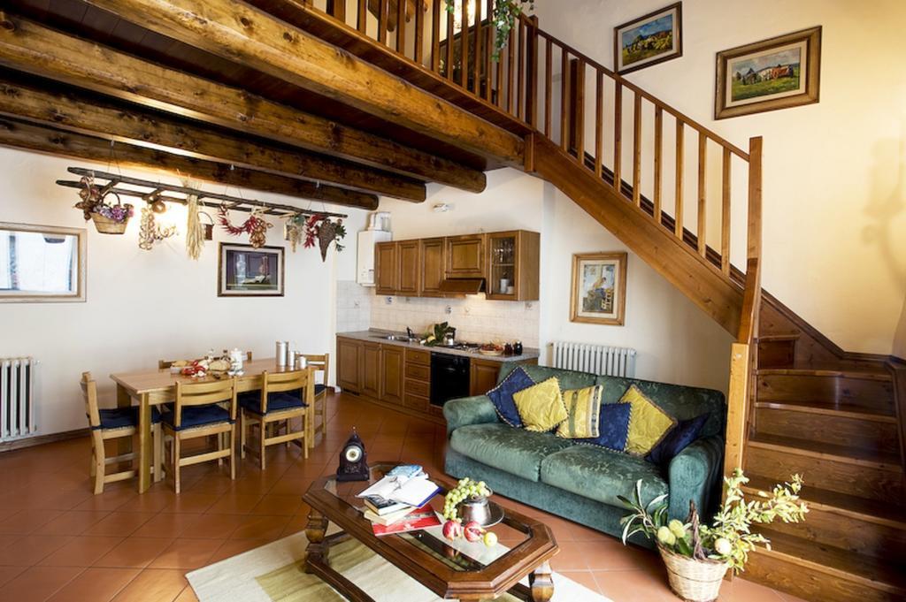 SantʼEllero Agriturismo Petrognano מראה חיצוני תמונה